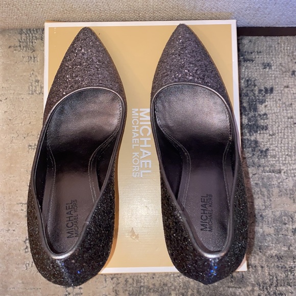 Michael Kors Heels - Picture 4 of 7